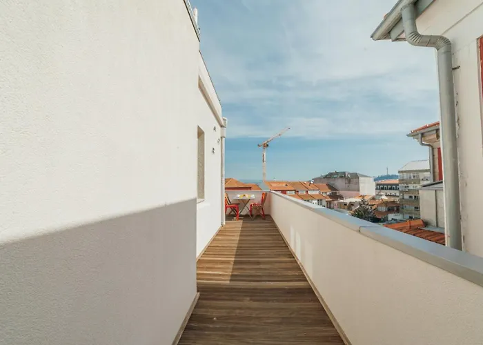 Rooftop Panoramic Batalha- *