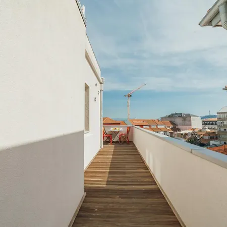 Rooftop Panoramic Batalha- *